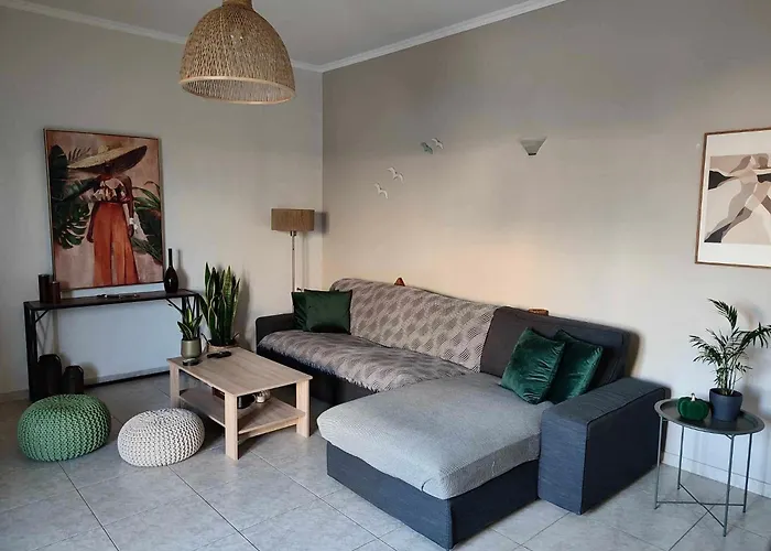 Tzitzifianaki Cozy Apartment